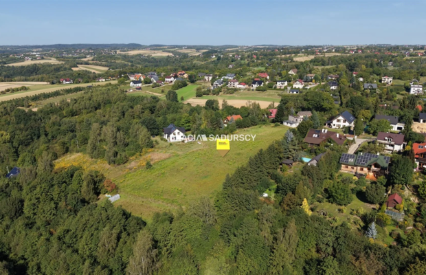 Brzozówka, gm. Zielonki 1,1ha + media