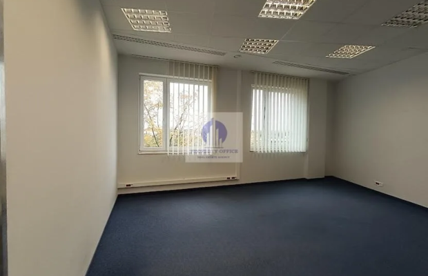 Mokotów: lokal biurowy 81,90 m2 do wynajęcia