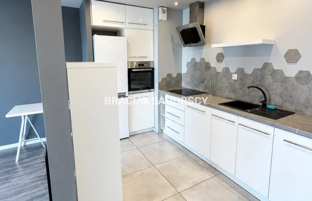 3-pokojowe mieszkanie z balkonem | Żabiniec 