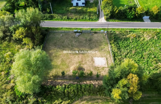 Działka usługowa Łuczyce