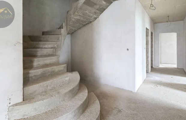 Przestronny dom 349 m² | 5 min od Świdnicy