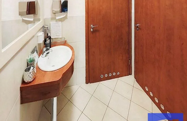 Centrum - gabinety do wynajęcia na I p. 160 m2