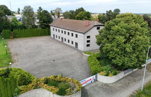 Waleńczów, ul. Częstochowska | Obiekt usługowy