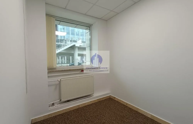 Mokotów: lokal biurowy 38 m2 do wynajęcia