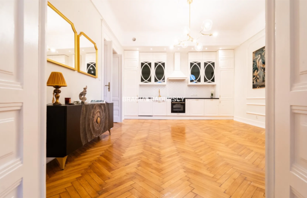 Prestiżowa Kamienica,Centrum,Idealne po kancelarie