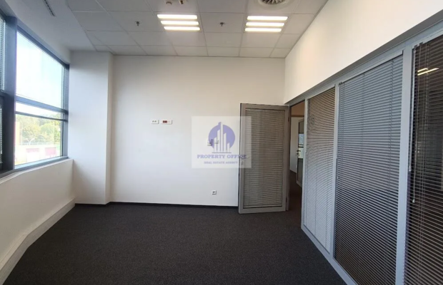 Warszawa Ursynów : lokal biurowy 567 m2 do wynajęcia
