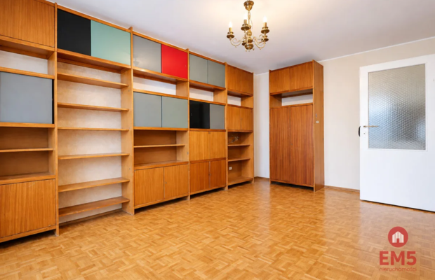 3 pokoje | 3 piętro | 67m2 | Centrum