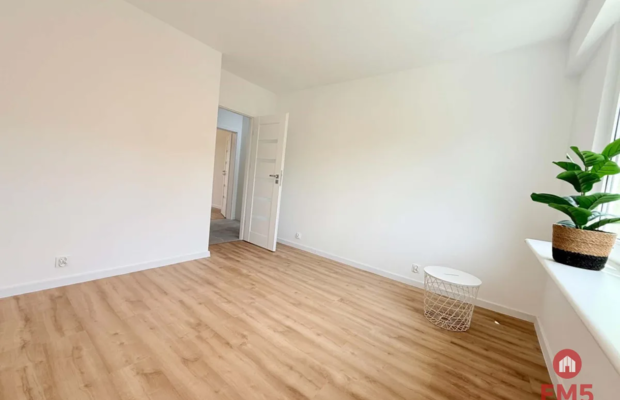 Idealne 2 pokoje 1 piętro 51m2