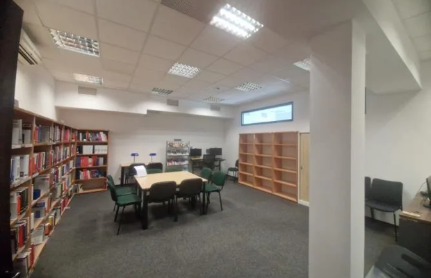 Lokal 78m2 z witryną, Wrocław Stare Miasto