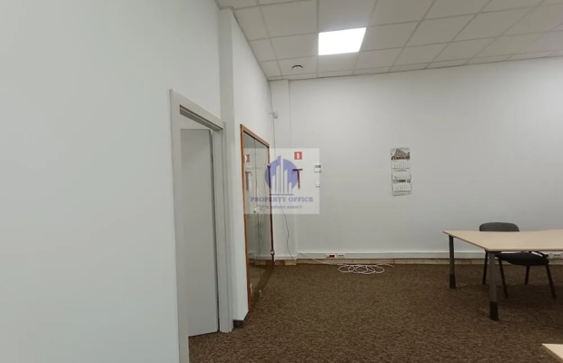 Mokotów: lokal biurowy 38 m2 do wynajęcia