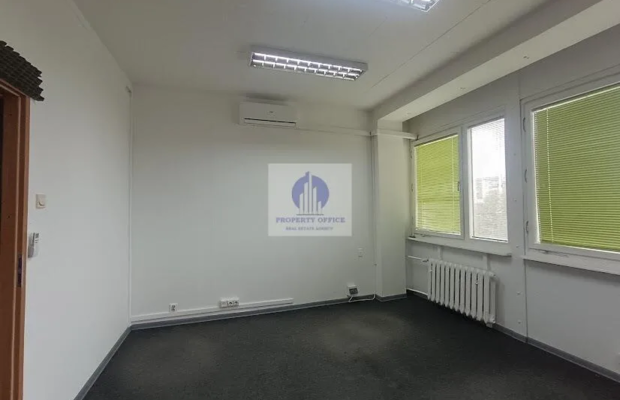 Praga Południe:lokal biurowy 21,60m2 do wynajęcia