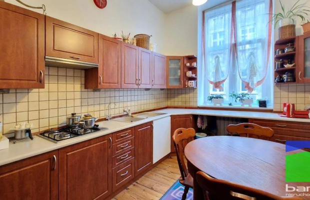 Centrum - na sprzedaż M4 - 102,78 m2 al. 1 Maja