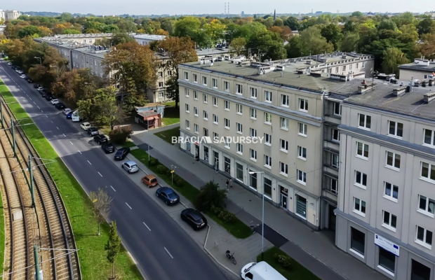 Lokal usługowo-handlowy ok. 150m2 – duża witryna