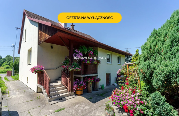 Dom z dużą działką budowlaną. Rzozów 87 arów.