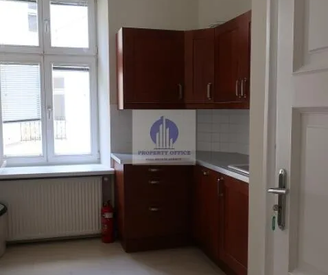 Śródmieście: lokal biurowy 201,14m2 do wynajęcia