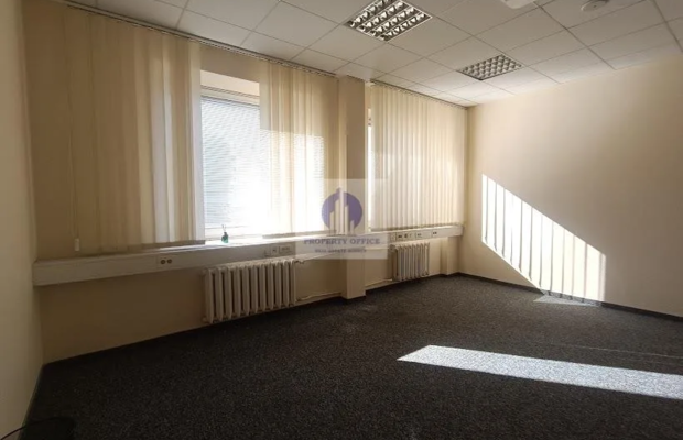 Mokotów: lokal biurowy 30 m2 do wynajęcia