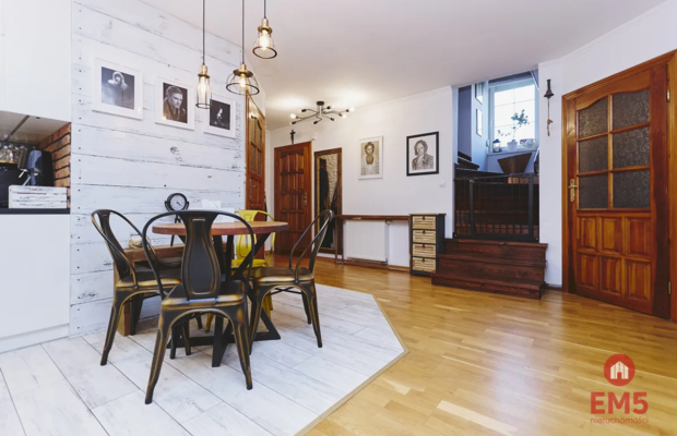 Dom 247 m², 9 pokoi, garaż i sauna – Suwałki