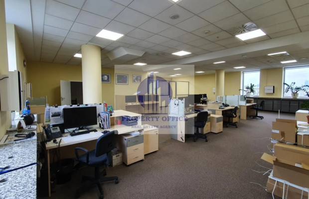 Mokotów: lokal biurowy 242m2 do wynajęcia