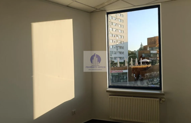 Śródmieście: lokal biurowy 72,74 m2 na wynajem