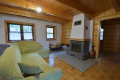 Piękny dom z bali przy lesie, w górach, dz.5799 m2
