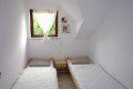 Apartamenty, domki nad morzem - Sarbinowo. Wśród zieleni dla dzieci