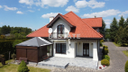 2 domy, bud gosp, garaże, działka 1,3 ha,staw 