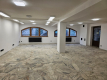 Parterowy lokal z parkingiem – 93 m² pod usługi.