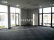 Do wynajęcia lokal biurowy o powierzchni 330 m2, położony na parterze w bardzo atrakcyjnej lokalizacji w Tarnowie. Składa się z