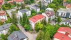 Wola Justowska, bliźniak, 4 kondygnacje, piwnica