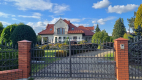 Gustowny dom rezydencyjny