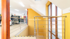 Lokal na wynajem / 200 m2 / parking
