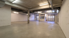 Kokotów, magazyn z częścią biurową 420 m2 - 10 500 zł.  
 
Do wynajęcia magazyn na parterze z powierzchnią biurową na II kondyg