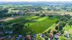 Jeziozany – 85 a. (31 a. budowlane) Inwestycyjna 