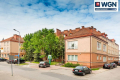 Giżycko, budynek biurowo-techniczny, 477 m2, sprzedam, 2 400 000 zł, netto.  
  
Duży kompleks biurowy przy głównej ulicy miast