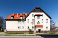 Bielawa, budynek biurowo - mieszkalny, 2306 m2, sprzedam, 1 030 000 PLN netto.  
  
Budynek biurowo-mieszkalny tuż przy Rynku. 