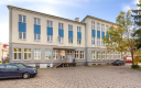 Łęczyca, budynek biurowy, budynek magazynowy, sprzedam, 1 740 000 PLN, netto.  
  
Budynek biurowy w centrum Łęczycy, przy głów
