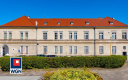 Stargard, budynek usługowo - mieszkalny, 4 663 m2, sprzedam, cena 2 650 000 PLN netto.  
  
Zespół budynków biurowych w centrum