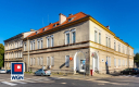 Stargard, budynek usługowo - mieszkalny, 4 663 m2, sprzedam, cena 2 650 000 PLN netto.  
  
Zespół budynków biurowych w centrum