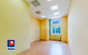 Żary, budynki biurowo - techniczne, 2253 m2, sprzedam, 1 450 000 PLN, netto.  
  
Nieruchomość w centrum blisko dworca.  
  
Do