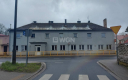 Leszno Górne, dom mieszkalno - usługowy, 15 pokoi, 550 m2, 1 190 000 zł, sprzedam.  
  
Sprzedam duży dom w centrum wsi, przy d