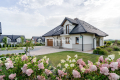 Dom wolnostojący 273 m², działka 18 ar – Węgrzce