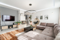 Dom wolnostojący 273 m², działka 18 ar – Węgrzce