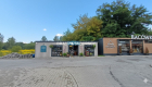 48 m² na Twój biznes przy Galerii ATUT - gotowy lokal handlowo-usługowy!   

 Na sprzedaż oferujemy lokal handlowo-usługowy o p