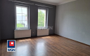 Głogów, mieszkanie, II piętro, pow 67,50 m2, piwnica 19,30 m2, sprzedam, 395 000 zł.  
  
KUPUJĄCY nie płaci prowizji !!!  
  
