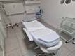 Działający fryzjer odstąpi lokal 64m2