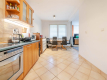 Sprzedam, duża kuchnia, 2-pok z balkonem 