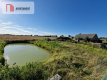 Atrakcyjna działka siedliskowa ze stawem