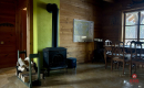 Drewniany dom premium nad stawem | 1 ha | Sauna |