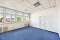 Kościerzyna, budynek biurowo - techniczny, 3920 m2, sprzedam, 2 100 000 zł netto.  
  
Duży budynek biurowo-techniczny (usługow