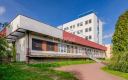 Skarżysko-Kamienna, budynki biurowo-usługowe, 2 438 m2, sprzedam, 1 490 000 PLN netto.  
  
Kompleks budynków biurowo-usługowyc